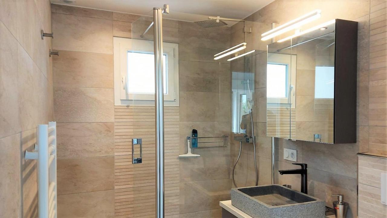 אנסי Le Refuge, 2 Personnes, 4 Etoiles Tout Confort מראה חיצוני תמונה